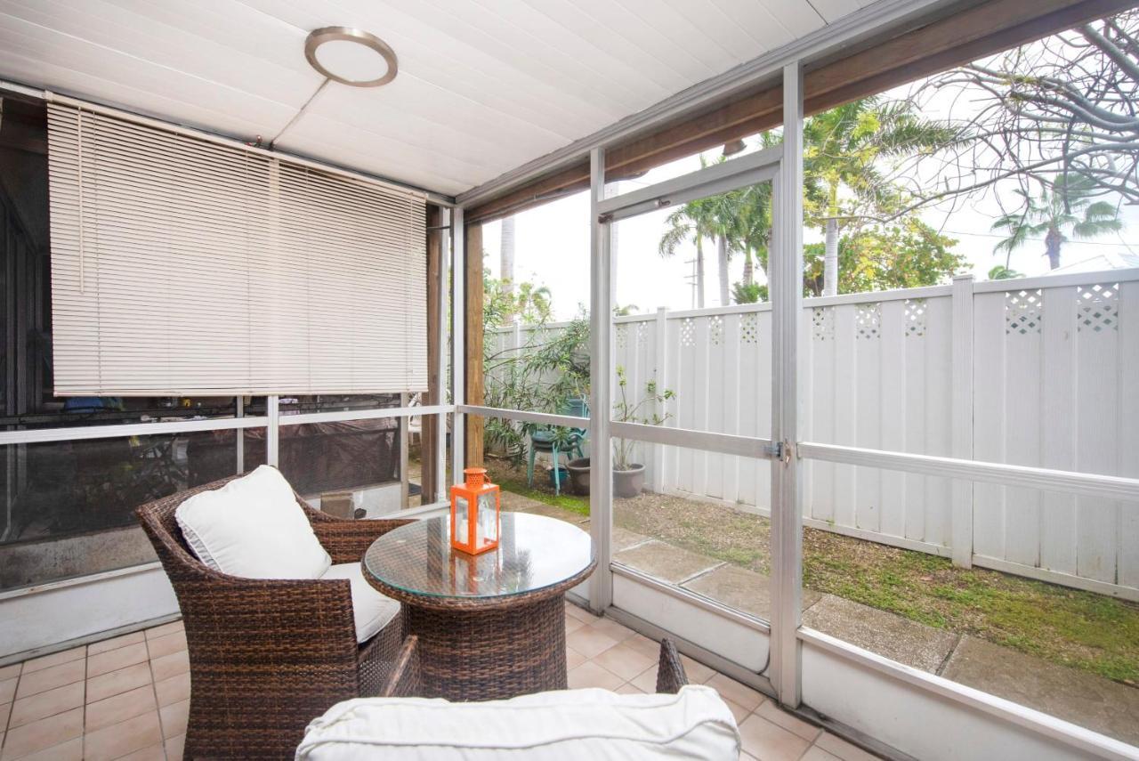 Beach Living At Island Pine Villas Blse George Town Eksteriør bilde