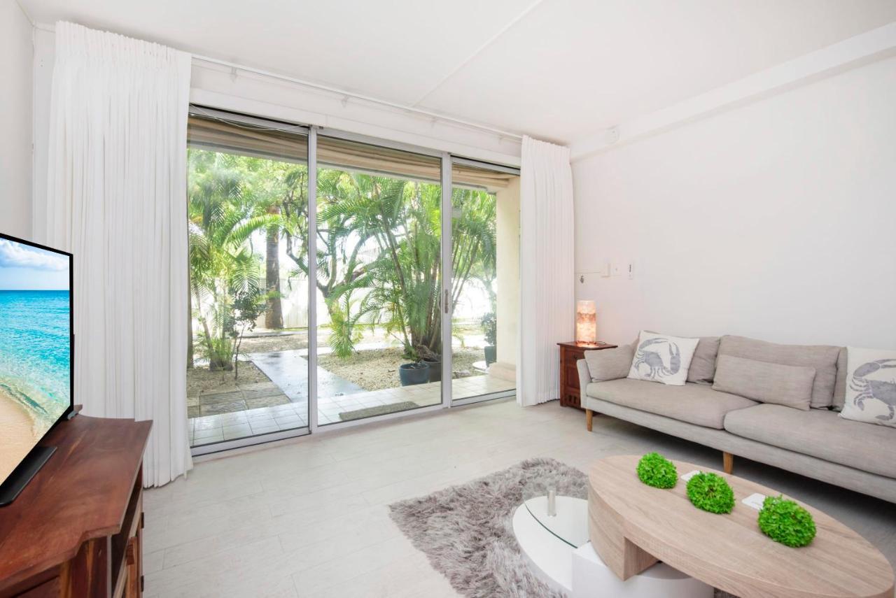 Beach Living At Island Pine Villas Blse George Town Eksteriør bilde