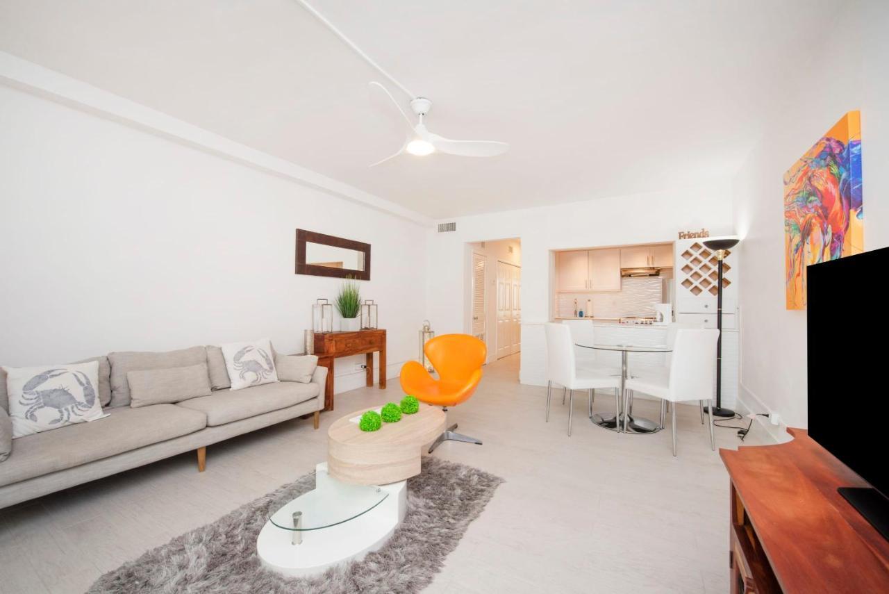 Beach Living At Island Pine Villas Blse George Town Eksteriør bilde