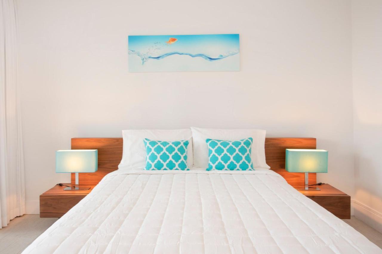 Beach Living At Island Pine Villas Blse George Town Eksteriør bilde